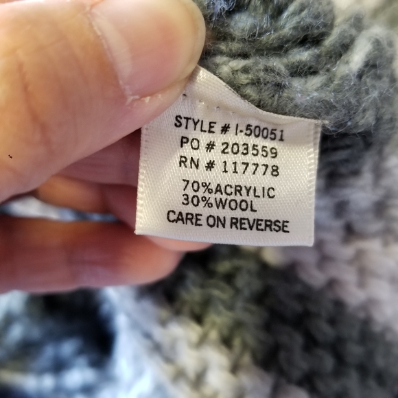 3/$25 Lovestitch Cable Sweater Hoodie Grey Sz M/L - Picture 8 of 9